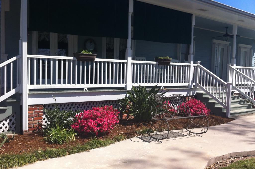 A Chateau On The Bayou Bed & Breakfast Raceland Esterno foto