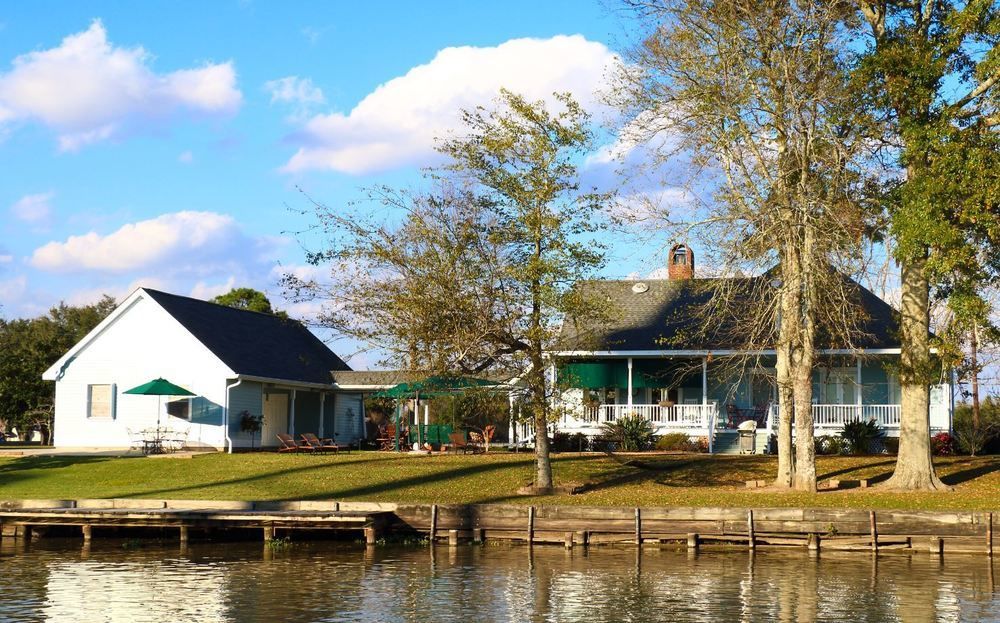 A Chateau On The Bayou Bed & Breakfast Raceland Esterno foto